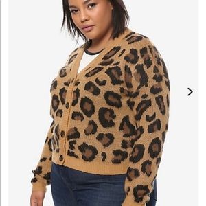 Hot topic leopard print cropped cardigan